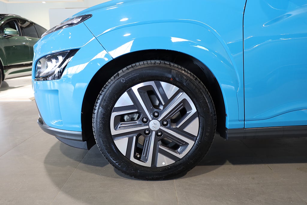 Hyundai Kona 64 kWh Essential Navi Kamera Krell CarPlay Leasbar 2022