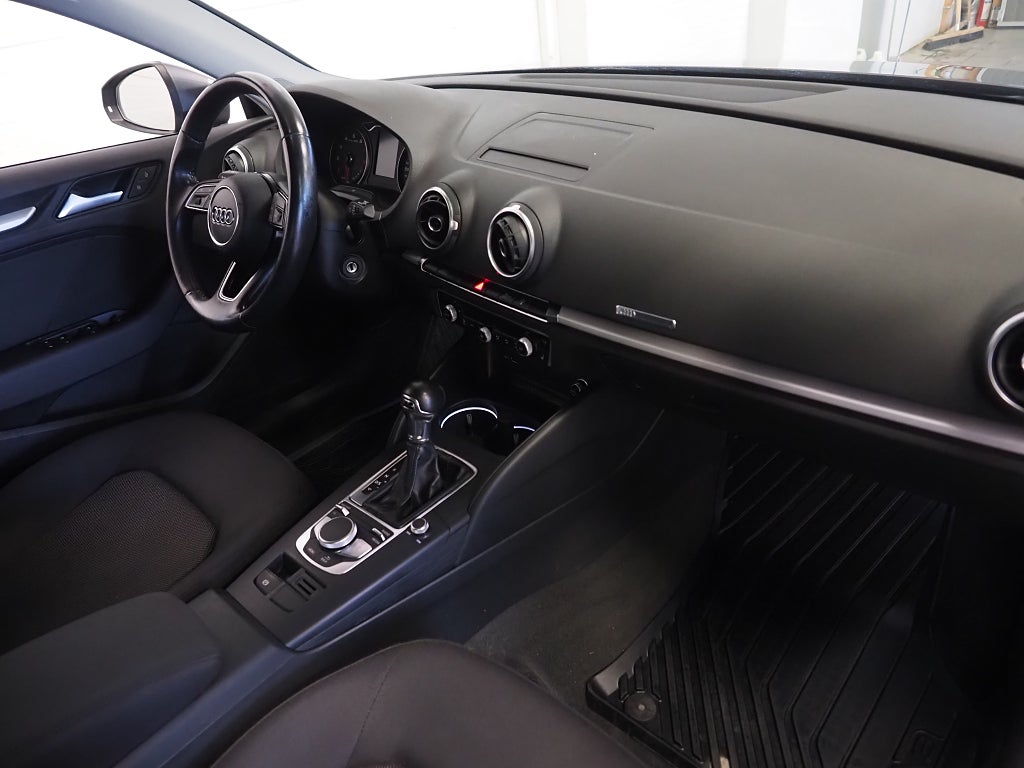 Audi A3 Sportback 1.4 TFSI S Tronic 150hk Comfort | P-Sensorer