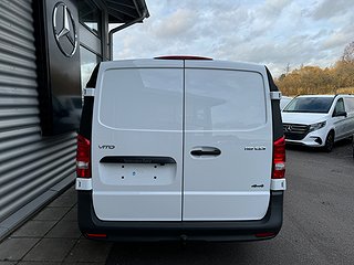 Transportbil - Skåp Mercedes-Benz Vito 13 av 21