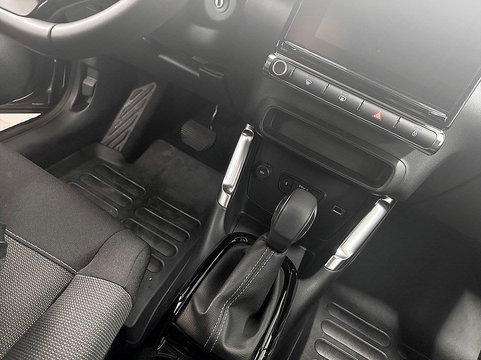 Bild på Citroën C3 Aircross Shine 1.2 PT 130hk Aut - CARPLAY, FARTHÅLLARE