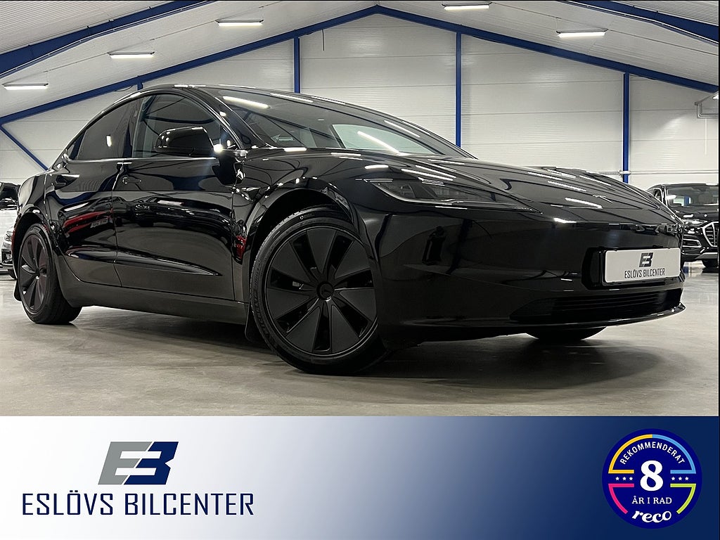 Tesla Model 3 Long Range AWD 498 HK / Leasebar / Premium / Panorama / Ventiler