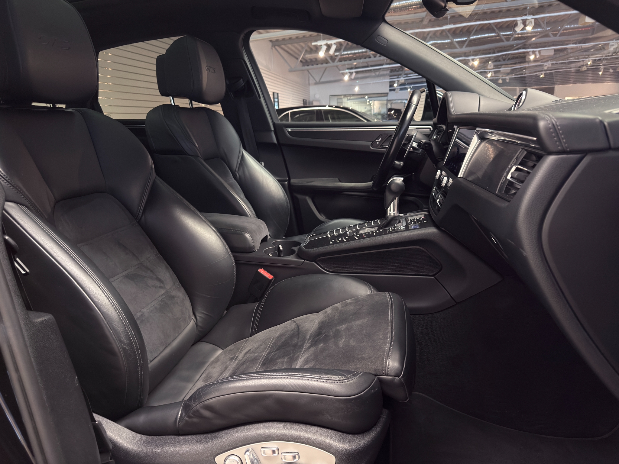 Porsche Macan GTS PDK 380hk |Panorama|Drag|Luftfjädring|18-vägs|BOSE|Vär 2021 - miniatyr 46