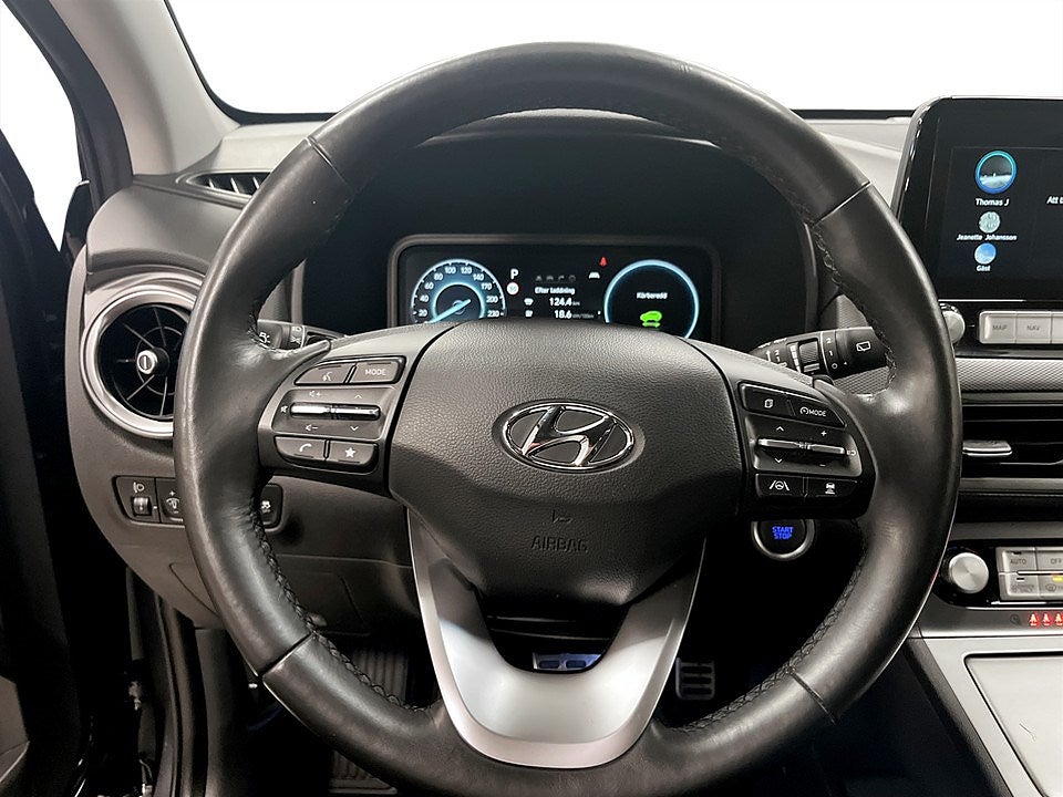 Bild på Hyundai Kona EV Essential 64 kwh 204hk Aut - B-KAMERA, KRELL