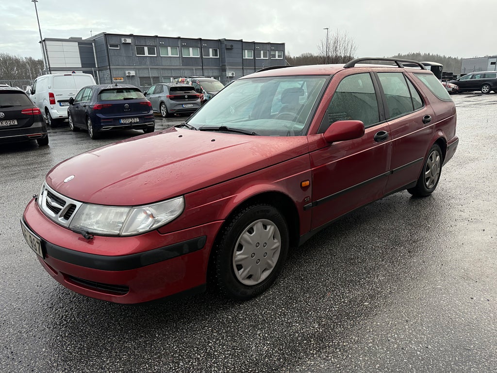 Saab 9-5 SportCombi 2.0 Turbo SE,Nybesiktigad,
