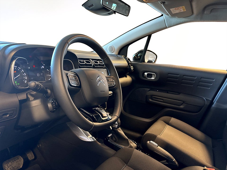 Bild på Citroën C3 Aircross Shine 1.2 PT 130hk Aut CARPLAY