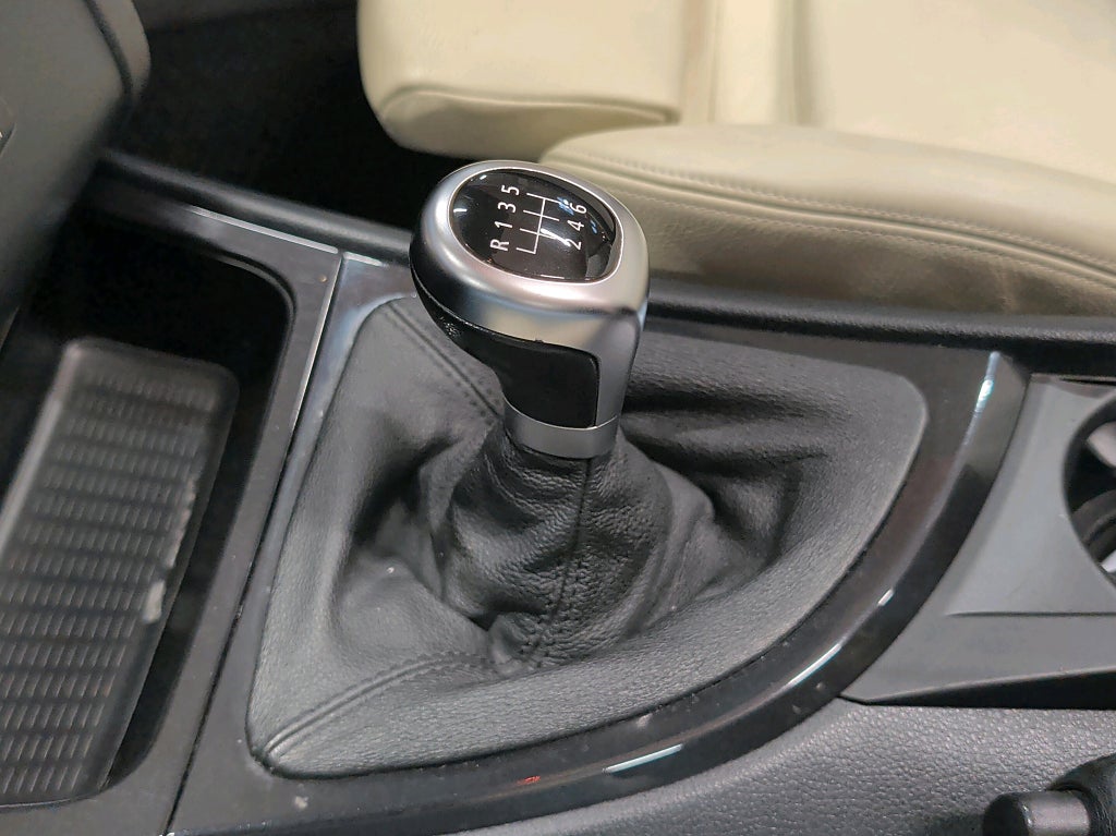 BMW 120i Convertible 120i Advantage 170 hk – bild 13
