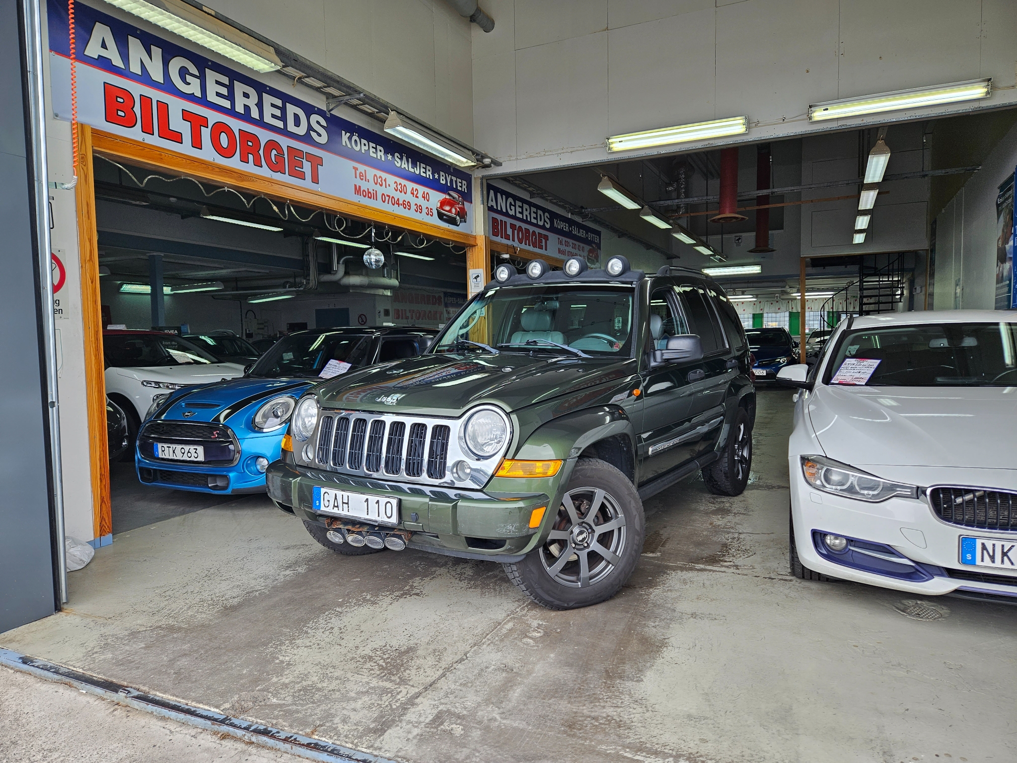 Jeep Cherokee 2.8 CRD 4WD Automat 162hk 2007, bild 3/52