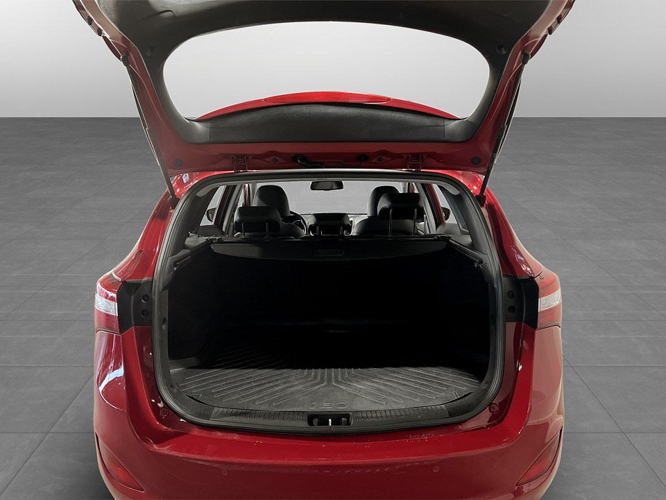 Bild på Hyundai i30 Premium 1.6 GDI 135hk Aut - B-KAMERA,ELSTOL,NAV