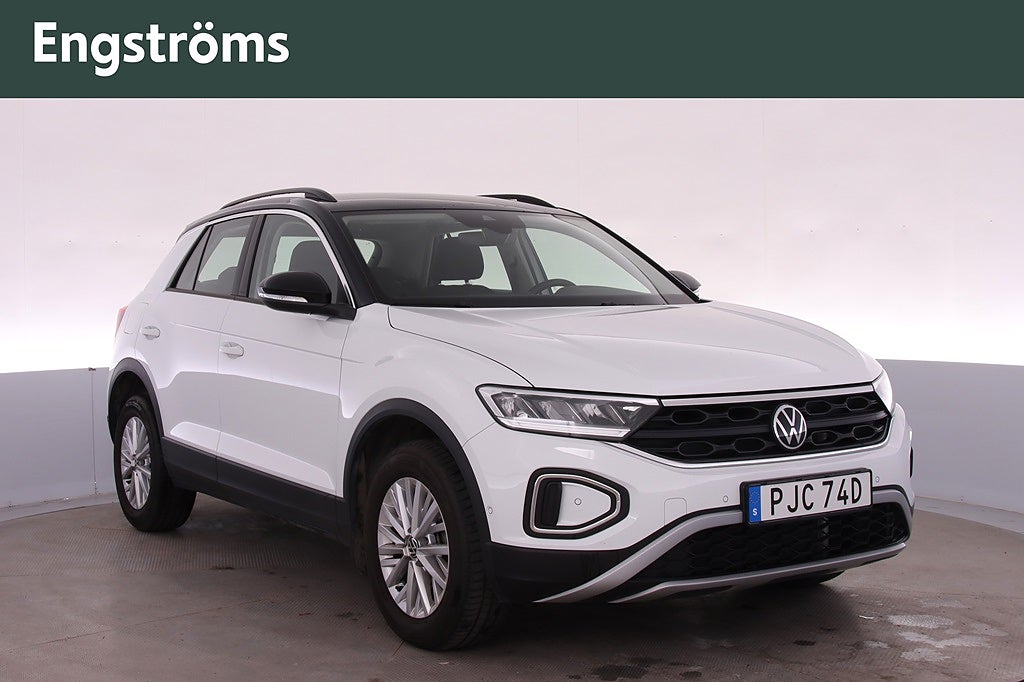 Volkswagen T-Roc 110hk Cockpit/Sensorer