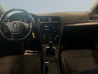 Volkswagen Golf Sportscombi 1.4 TSI S&V-hjul MoK-värmare Carplay Drag – bild 8