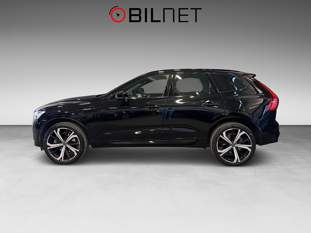 Volvo XC60 Recharge T8 AWD PRO *3,99%* R-Design B&W HUD Pano Moms