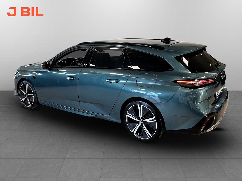 Bild på Peugeot 308 SW GT Hybrid 224hk Aut - B-KAMERA, EL-BAKLUCKA