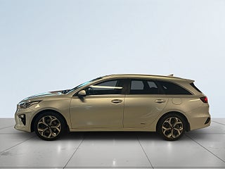 Kia Ceed Sportswagon 1.4 T-GDI B-kamera Mvärme Rattvärm S&V-däck – bild 4