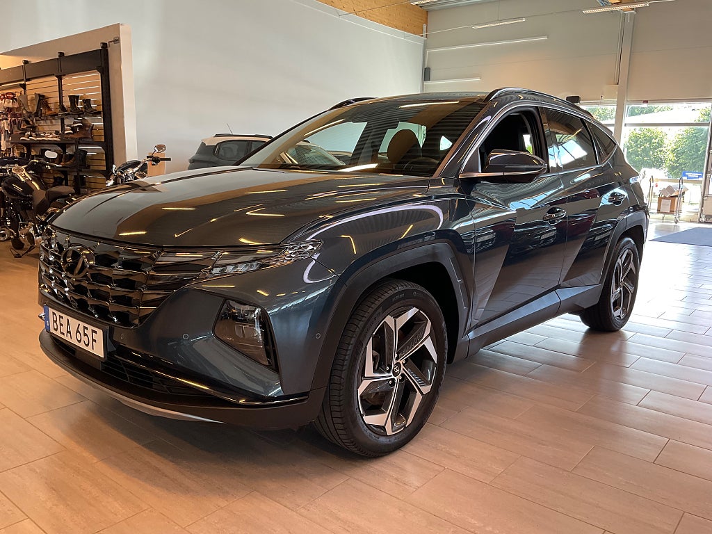 Hyundai Tucson PHEV Advanced Assistanspaket Panorama S&V-hjul Moms