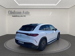 SUV Mercedes-Benz EQE 2 av 15