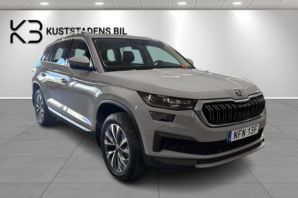 Skoda Kodiaq 2.0 TDI 4x4 Style Cockpit Kamera Dragkrok Värmare Skinn