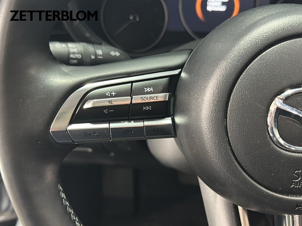 Kombi Mazda CX-30 15 av 21