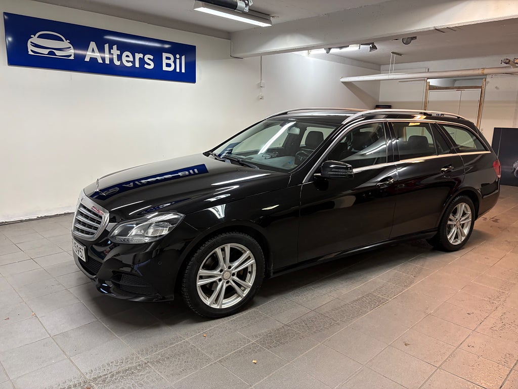Mercedes-Benz E 220
