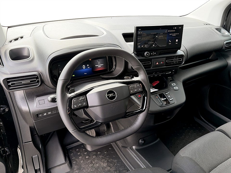 Bild på Opel Combo Elite GS Line 130hk Aut L2 -EDITION! VÄRMARE & DRAGKROK