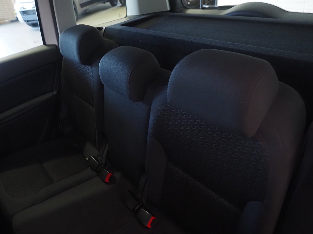 Skoda Yeti 1.2 TSI 105hk Experience | Drag | Parkeringsensorer | 2012