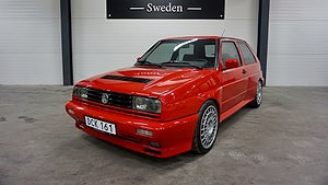 Volkswagen Golf Rallye har modifierats på en mängd sätt. 