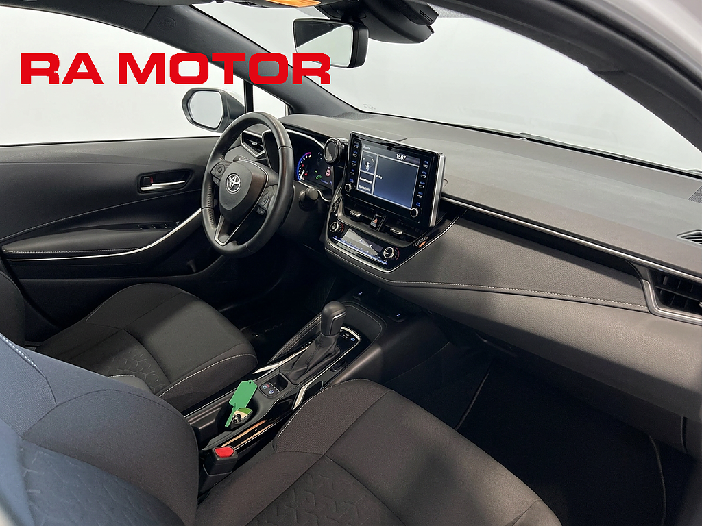 Toyota Corolla Hybrid e-CVT Style |Drag| Kamera|| Relax-garanti 2020