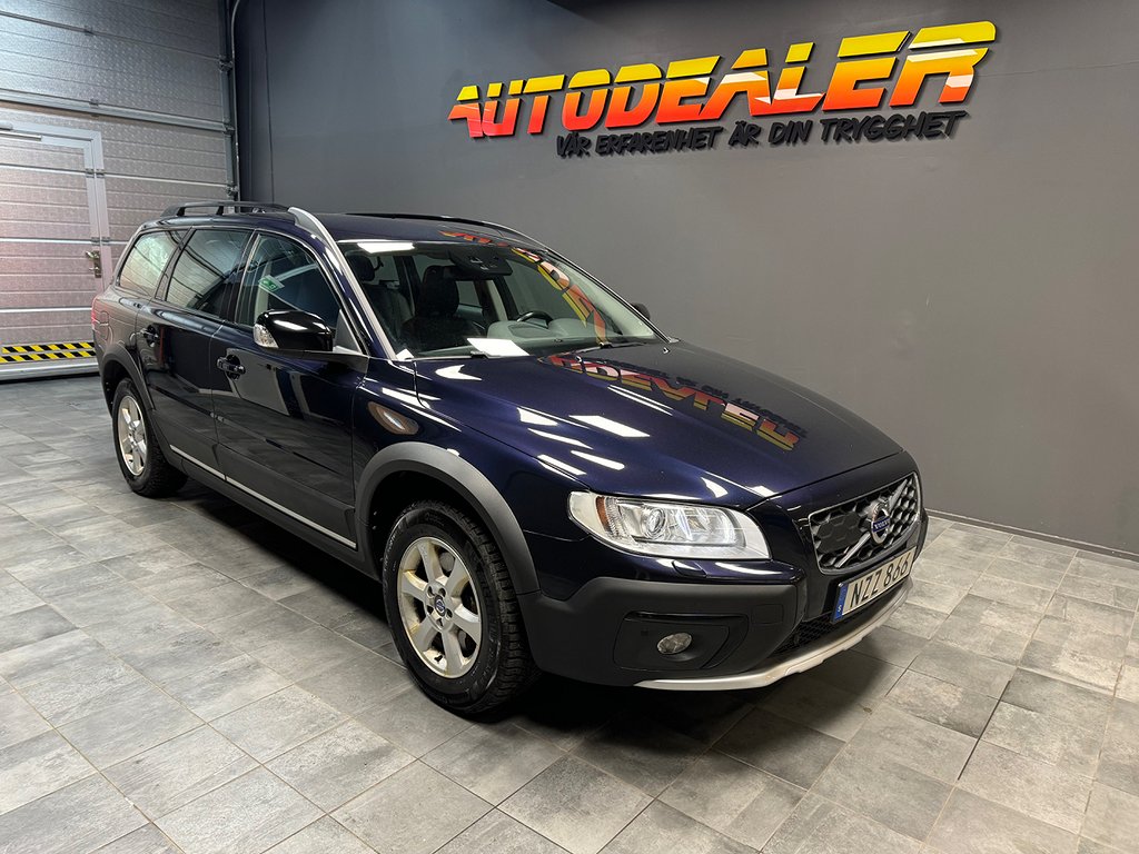 Volvo XC70 D4 Classic, Dynamic Edition, Momentum 181HK