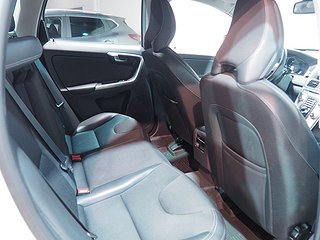 SUV Volvo XC60 9 av 22