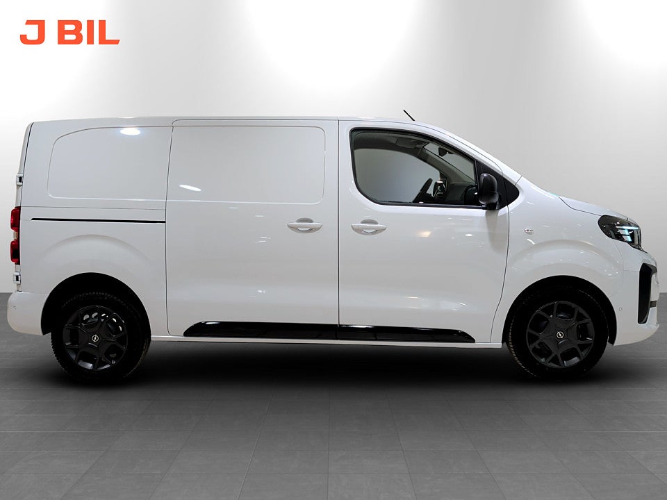 Bild på Opel Vivaro Elite 145hk Aut L2- EDITION! Värmare & Dragkrok
