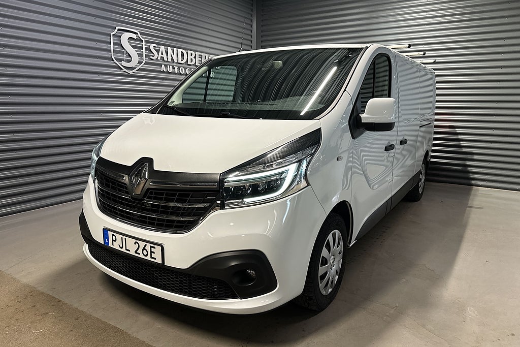 Renault trafic Skåpbil 3.0t 2.0 dCi 145hk Backkamera Drag 2x Skjutdörr