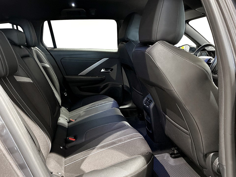 Bild på Opel Astra ST GS 1.2 PT 130hk Aut B-KAMERA RATTVÄRME