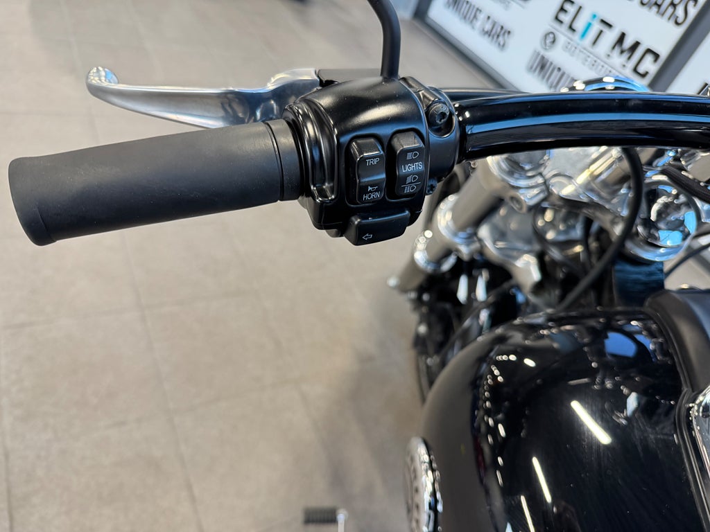 Harley-Davidson Breakout 2014 - miniatyr 13