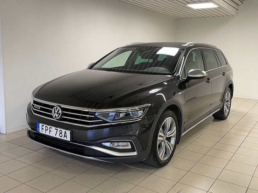 Volkswagen Passat Alltrack 4M 190hk Executive Värm Nav Drag