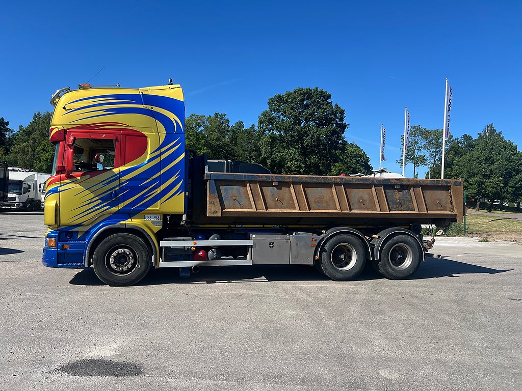 Scania R560 V8 6x4 Lastväxlare, Tandem