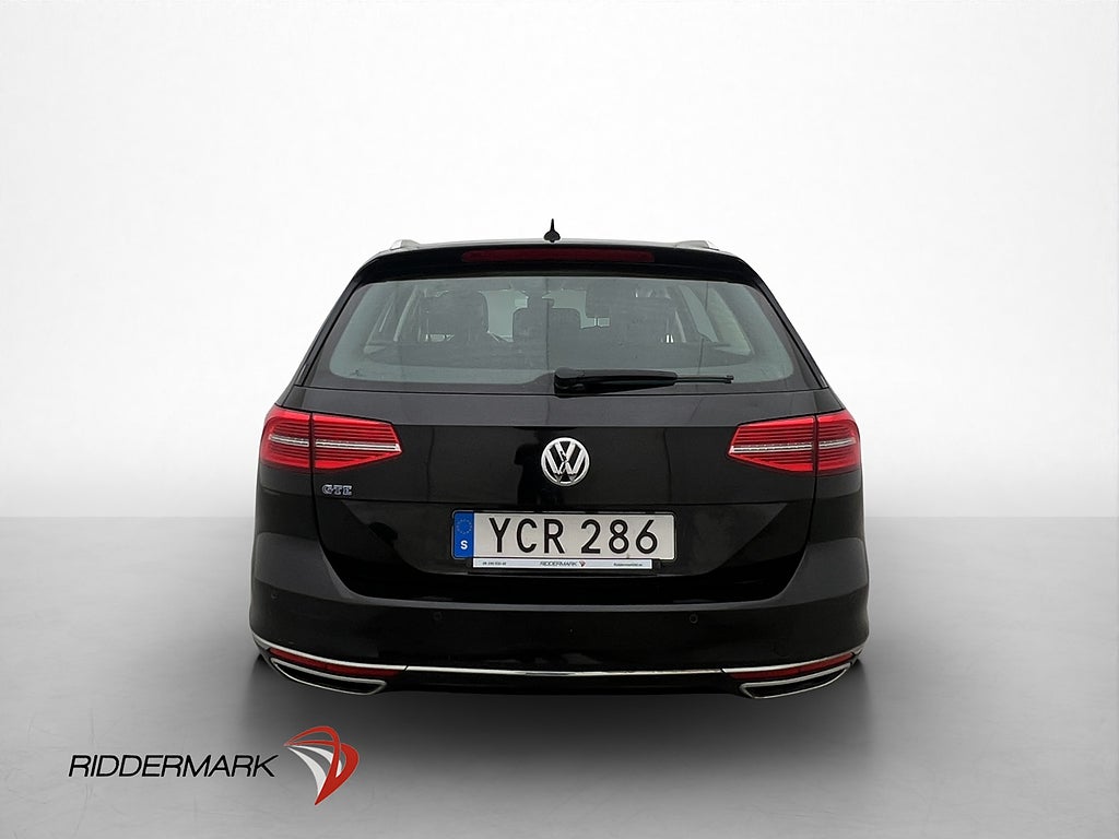 Volkswagen Passat GTE 218hk Executive Värmare Kamera Massage