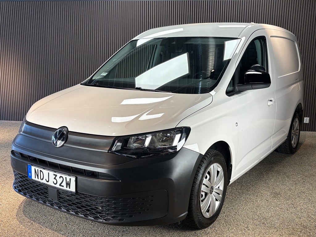 Volkswagen Caddy Cargo 2.0 TDI | Kamera | Dragkrok | Värmare | Moms