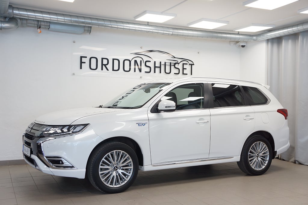 Mitsubishi Outlander PHEV CVT 224HK COMFORT | LEASEBAR FÖR FÖRETAG