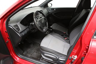 Halvkombi Hyundai i20 9 av 21