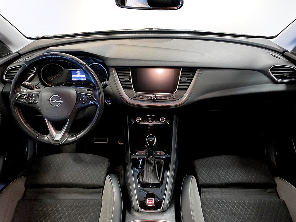 Bild på Opel Grandland X Business 1.6 Turbo 180hk Aut B-KAMERA DRAG