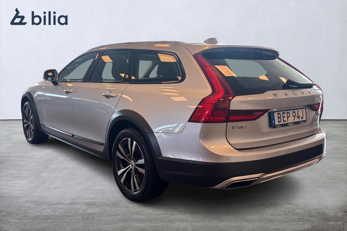 Volvo V90 Cross Country 2020, kuva 2/10