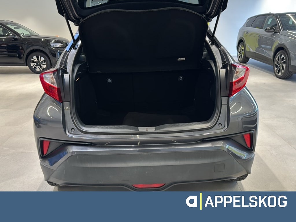 Toyota C-HR X-EDITION Hybrid Teknikpaket|LED-RAMP|RÄNTA 3,99|V-HJUL thumbnail