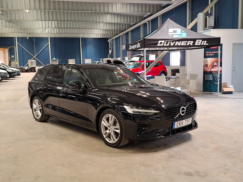Volvo V60 Recharge T6 AWD Geartronic R-Design 