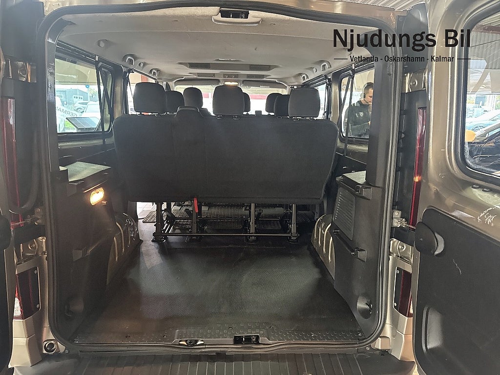 Opel Vivaro 2018 - miniatyr 5