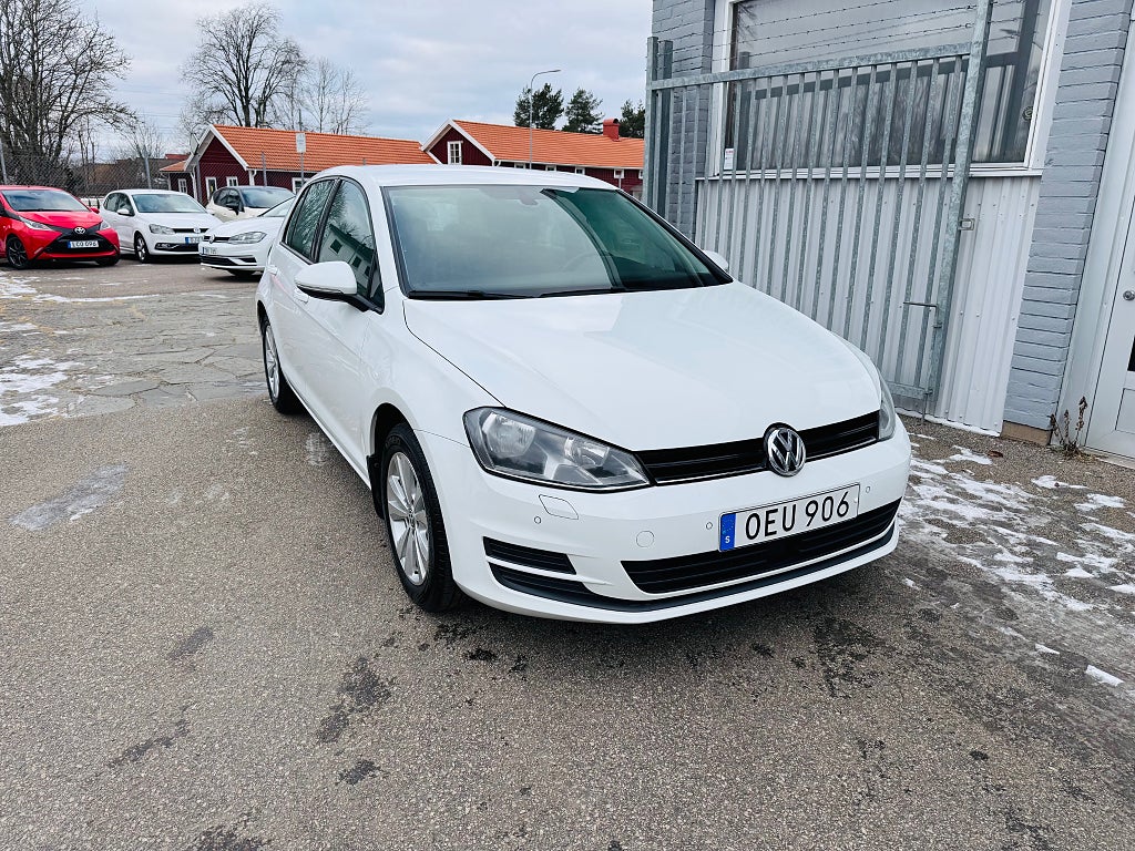Volkswagen Golf 1.4 TSI 125HK 5-D / CARPLAY 