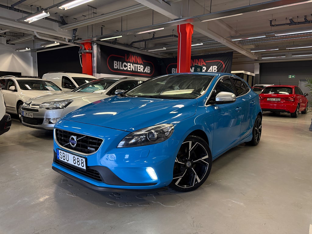 Volvo V40 D4 Aut R-Design Kamera PDC 18" Kamrem bytt Ny servad 