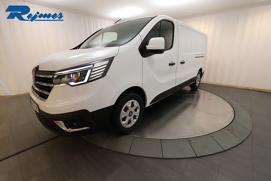 Renault trafic III Skåp PhII Nordic L2H1 150 A (9-växlad) värmare