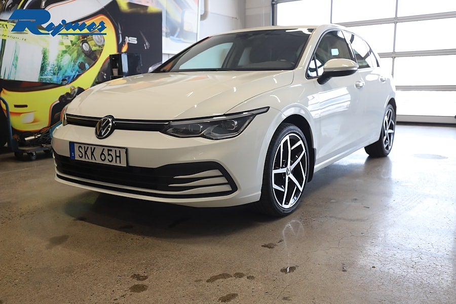 Volkswagen Golf 1.5 eTSI ACT