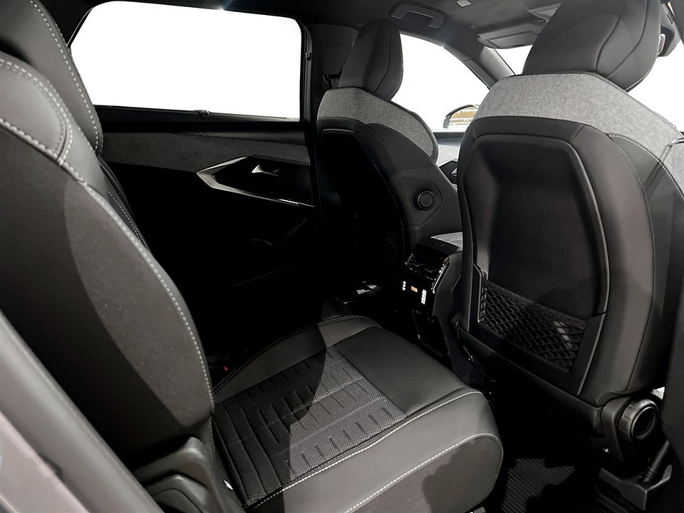 Bild på Peugeot 5008 GT Hybrid Aut - HYRBIL