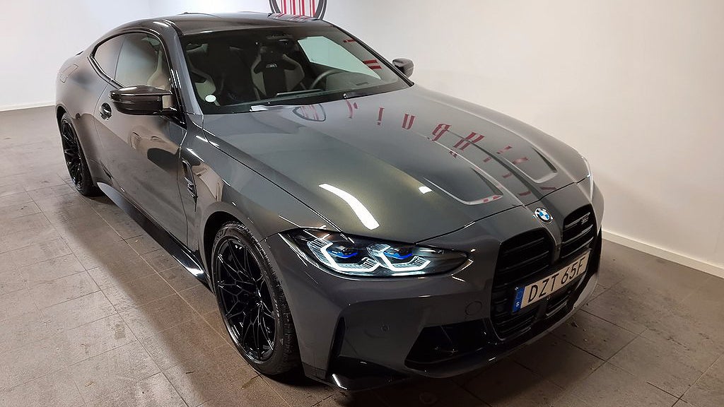 BMW M4 har en rak sexa på 510 hästkrafter. 