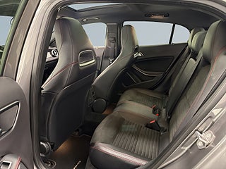 Mercedes-Benz GLA 250 4MATIC AMG Line S&V-hjul/Pano/Kamera/Carplay/Drag